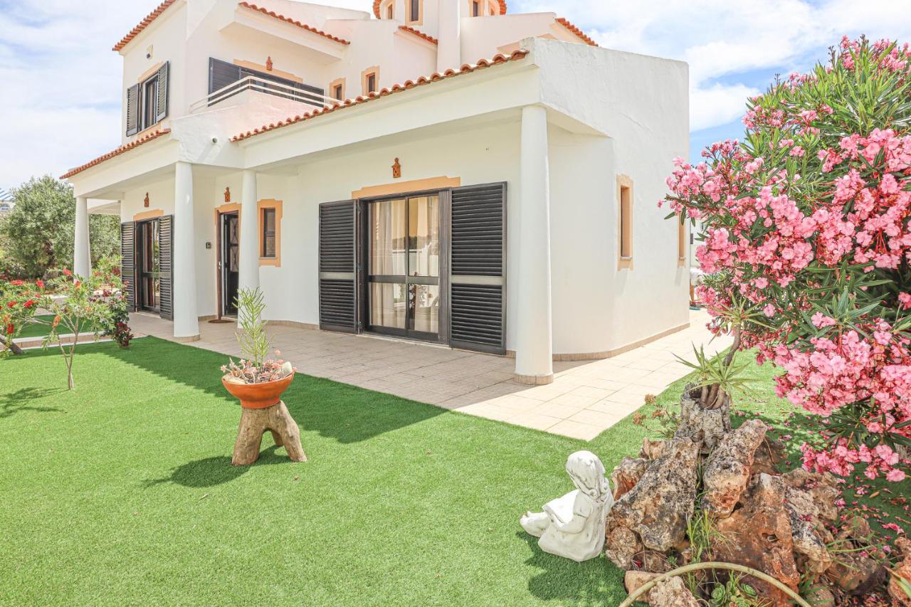 Villa Cesaltina - Gale - Swimming Pool - By Bedzy Albufeira Buitenkant foto